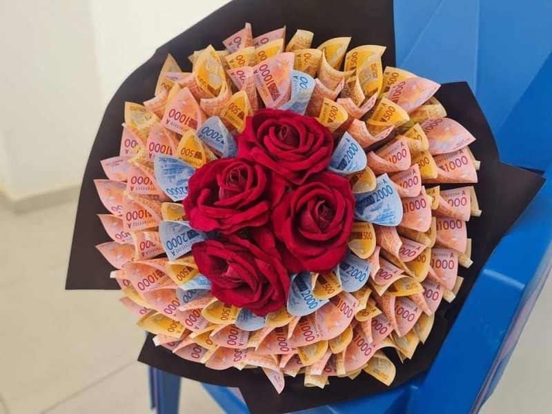 Bouquets moins 200.000 CFA